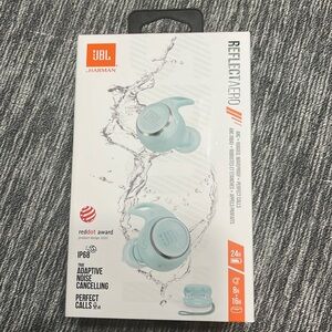 JBL Reflect Aero Earbuds